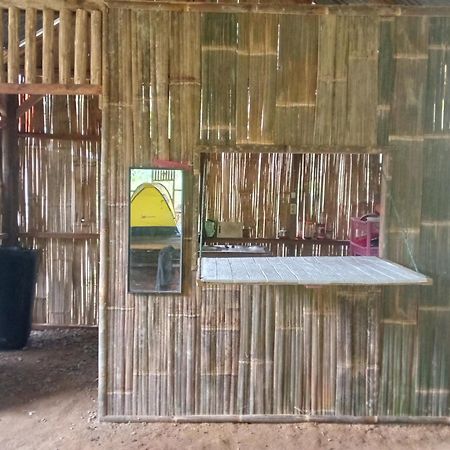 Landak River Guest House Only Trekking With Us Bukit Lawang Exteriör bild